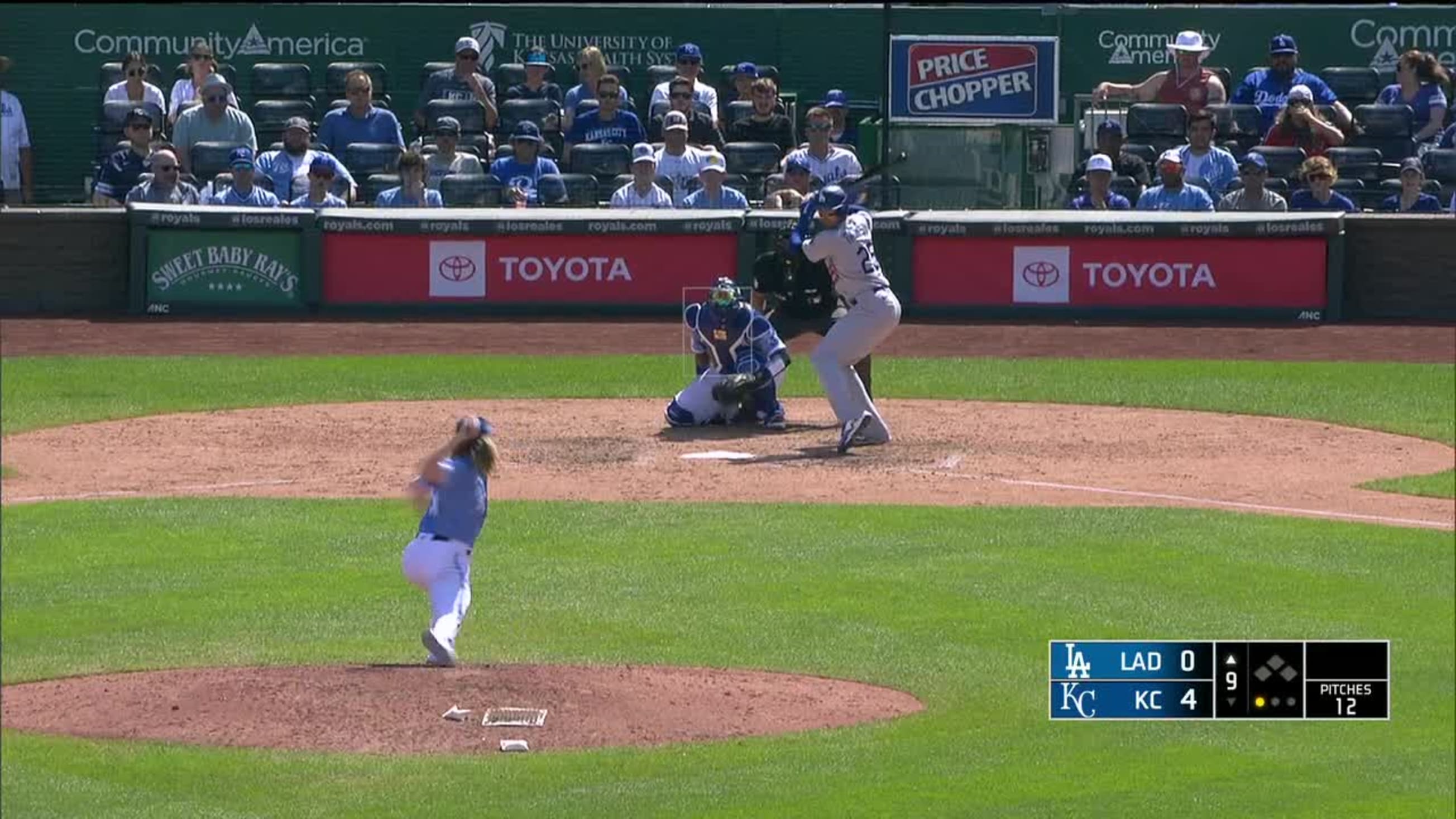 Scott Barlow Ball to Trayce Thompson, 08/14/2022