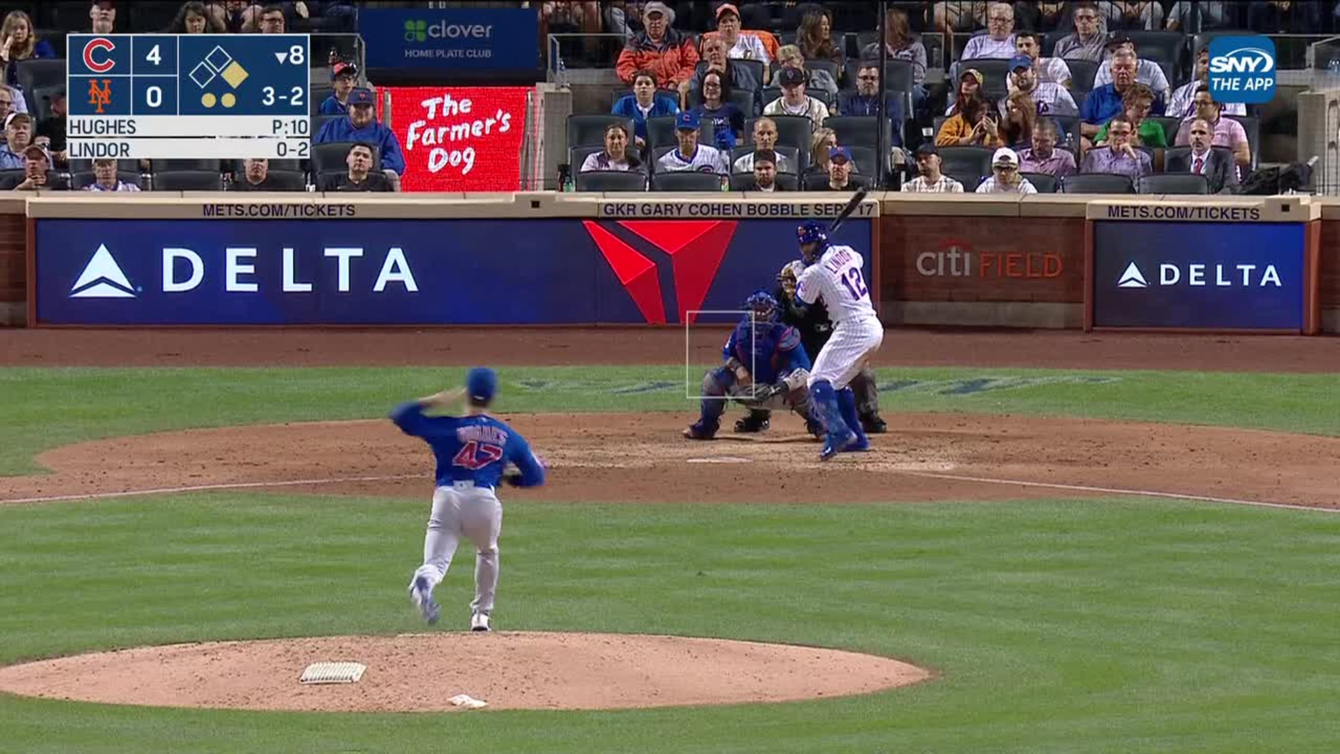 Mets' Lindor strikes from both sides of the plate