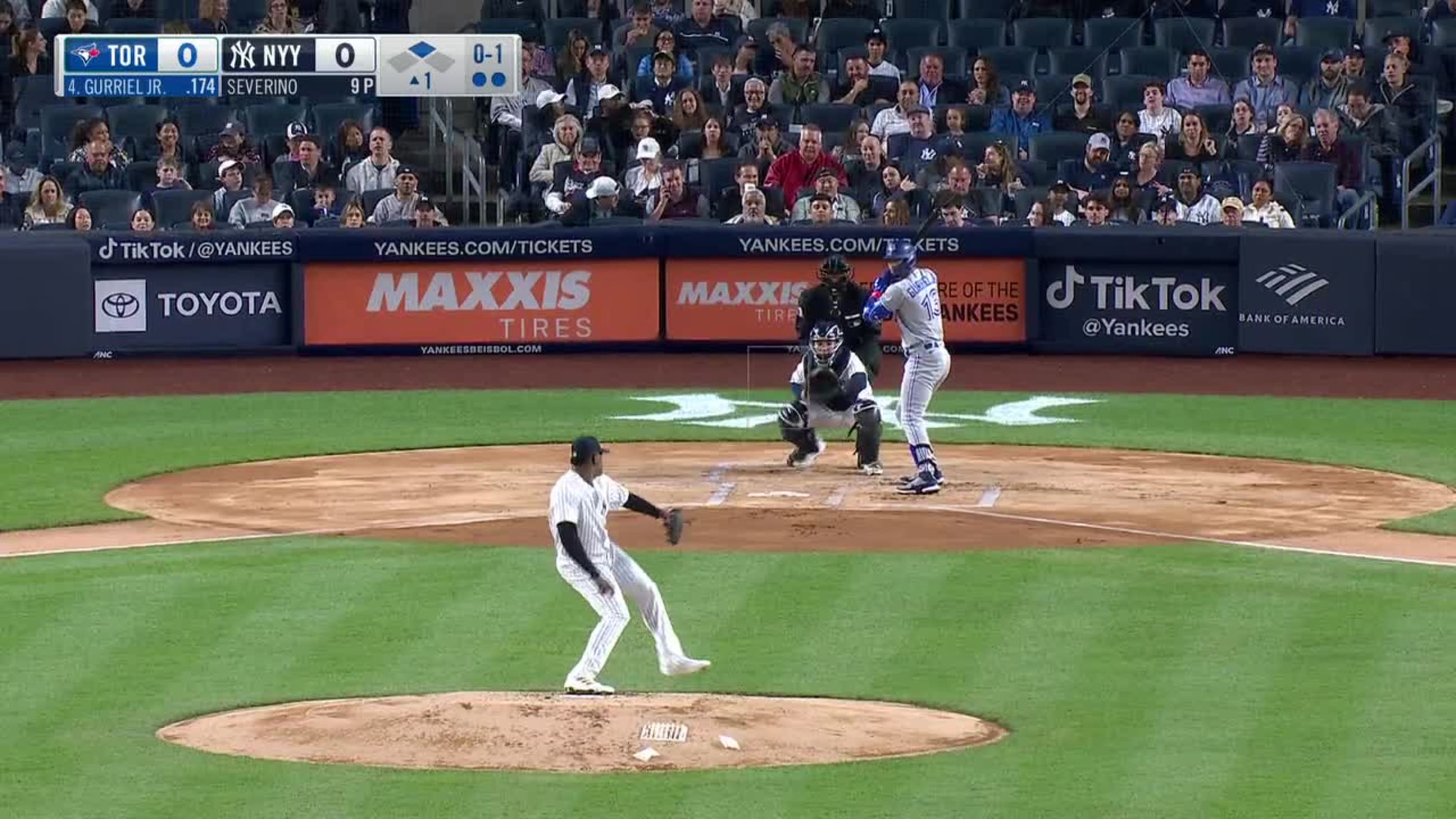 Lourdes Gurriel Jr. hit by pitch, 04/14/2022