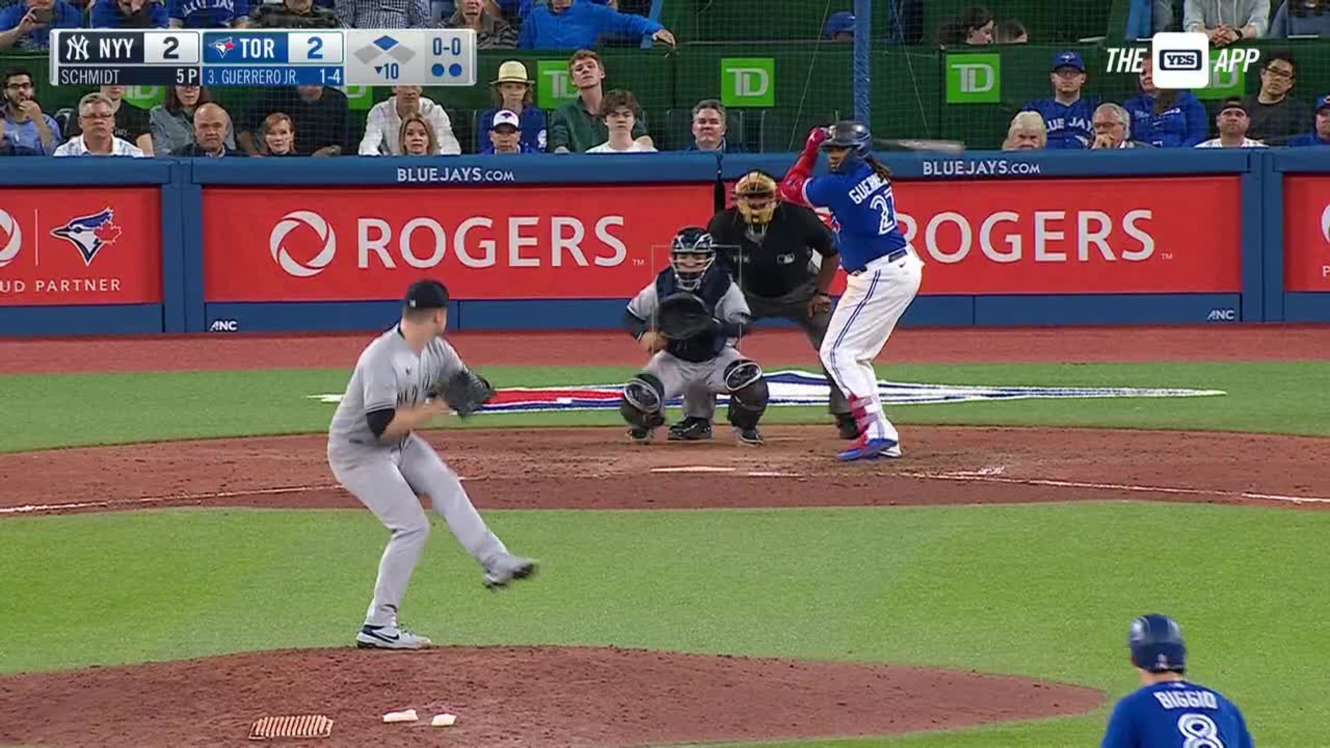 Vladimir Guerrero Jr.'s 1st MLB hit ignites Jays' walk-off win