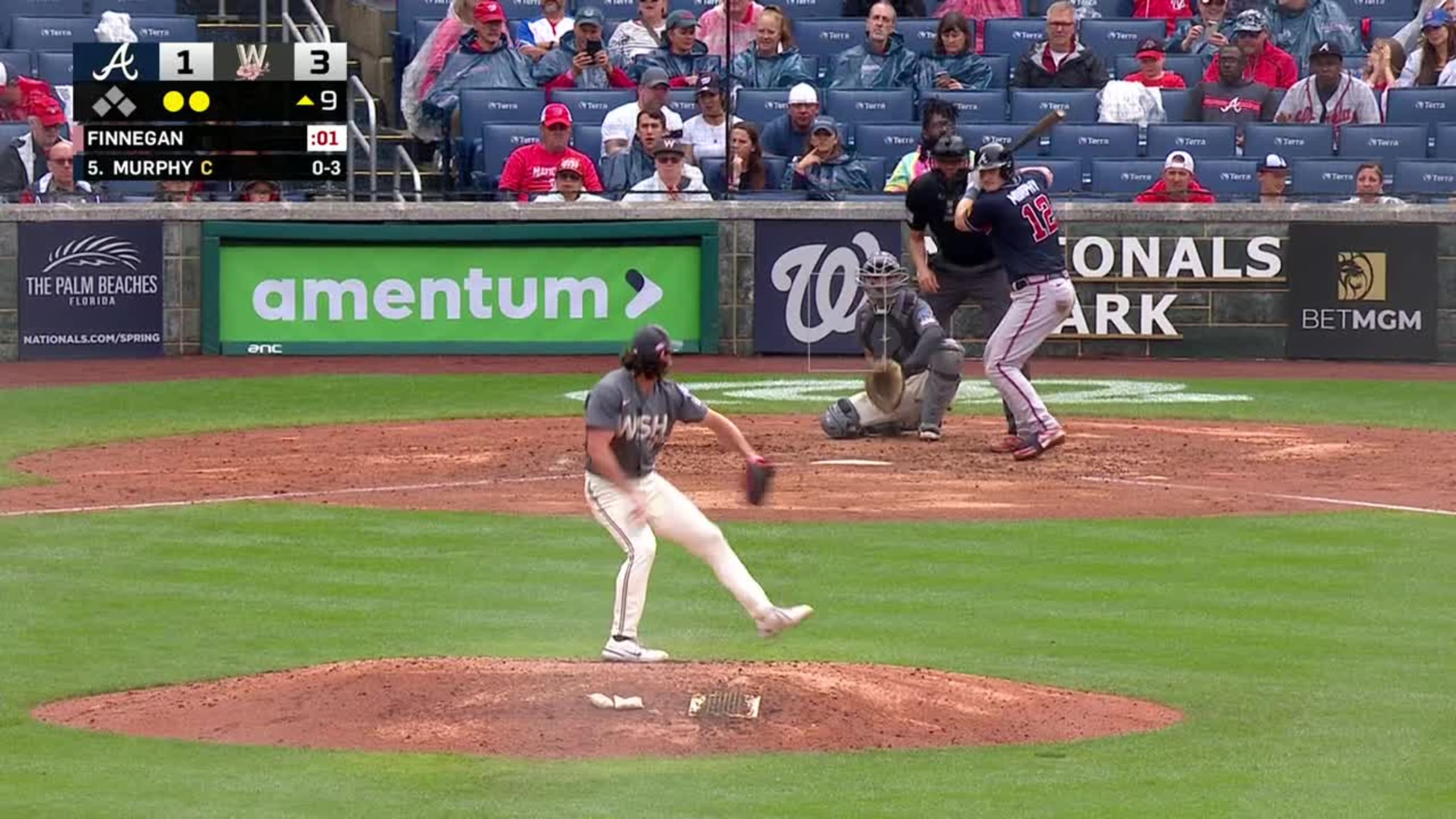 Highlight] Sean Murphy's 3-run homer brings the Braves within five