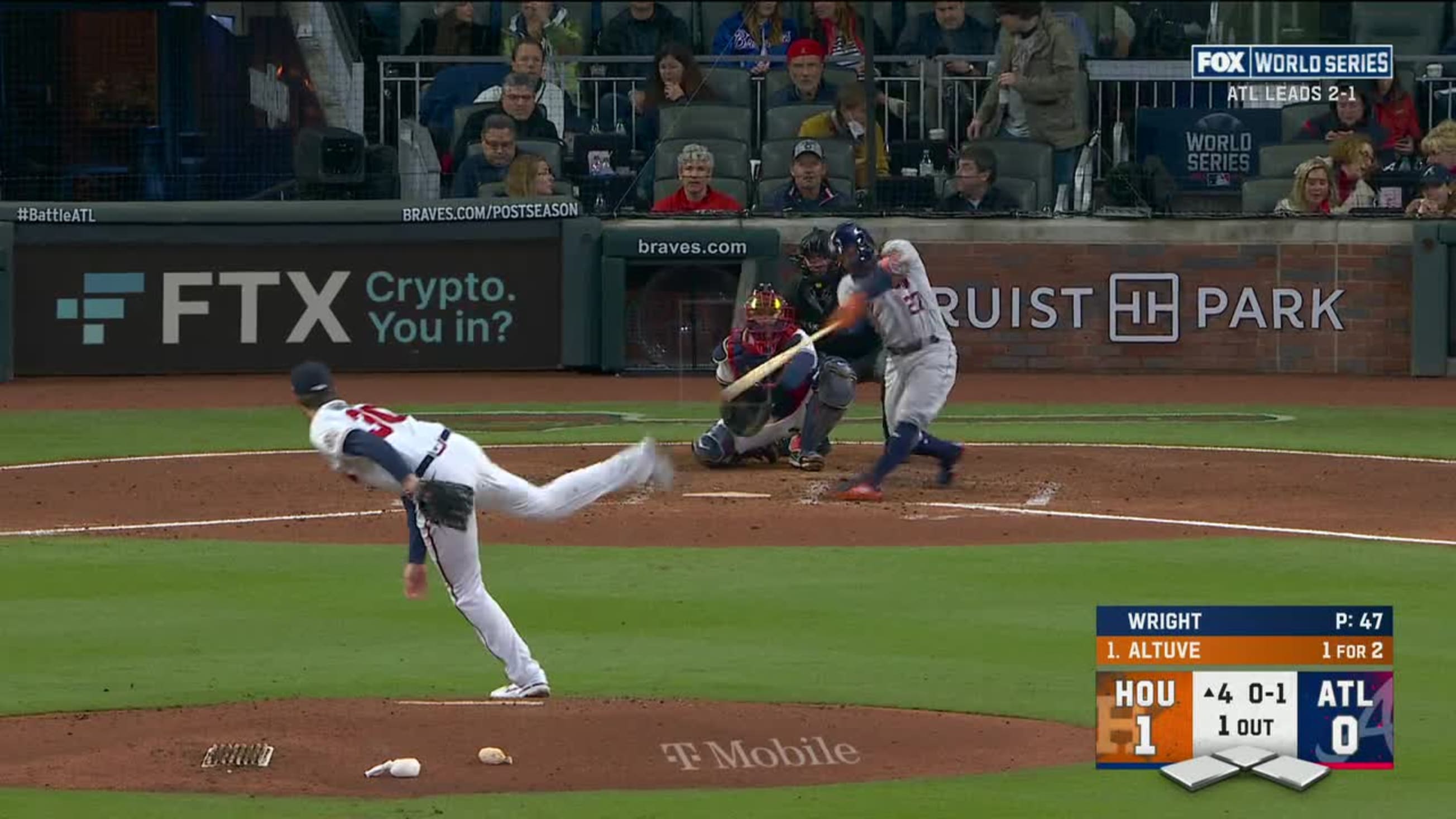 José Altuve clobbers a solo home run as the Astros grab a lead