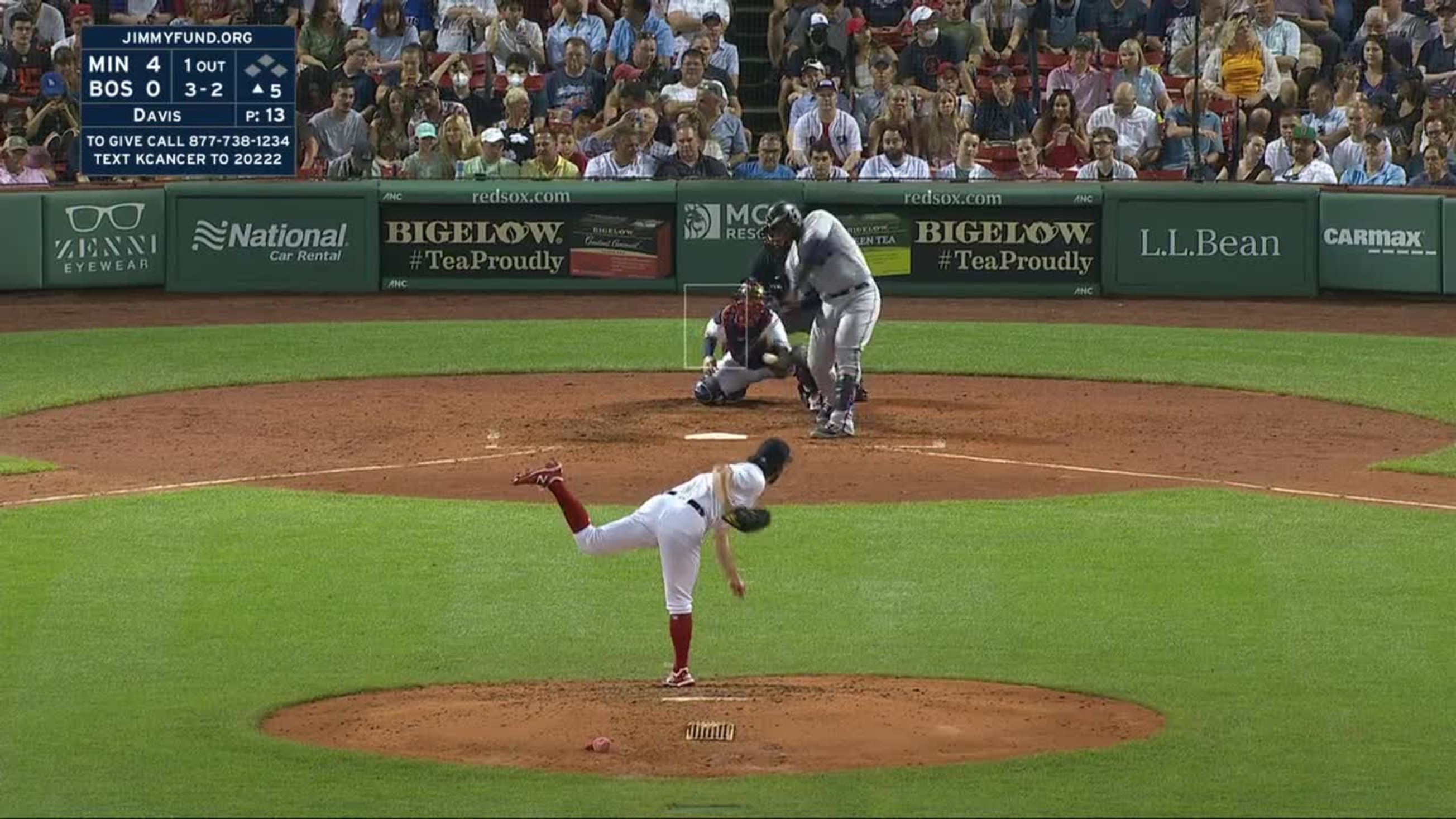 Miguel Sano strikes out swinging., 07/29/2022