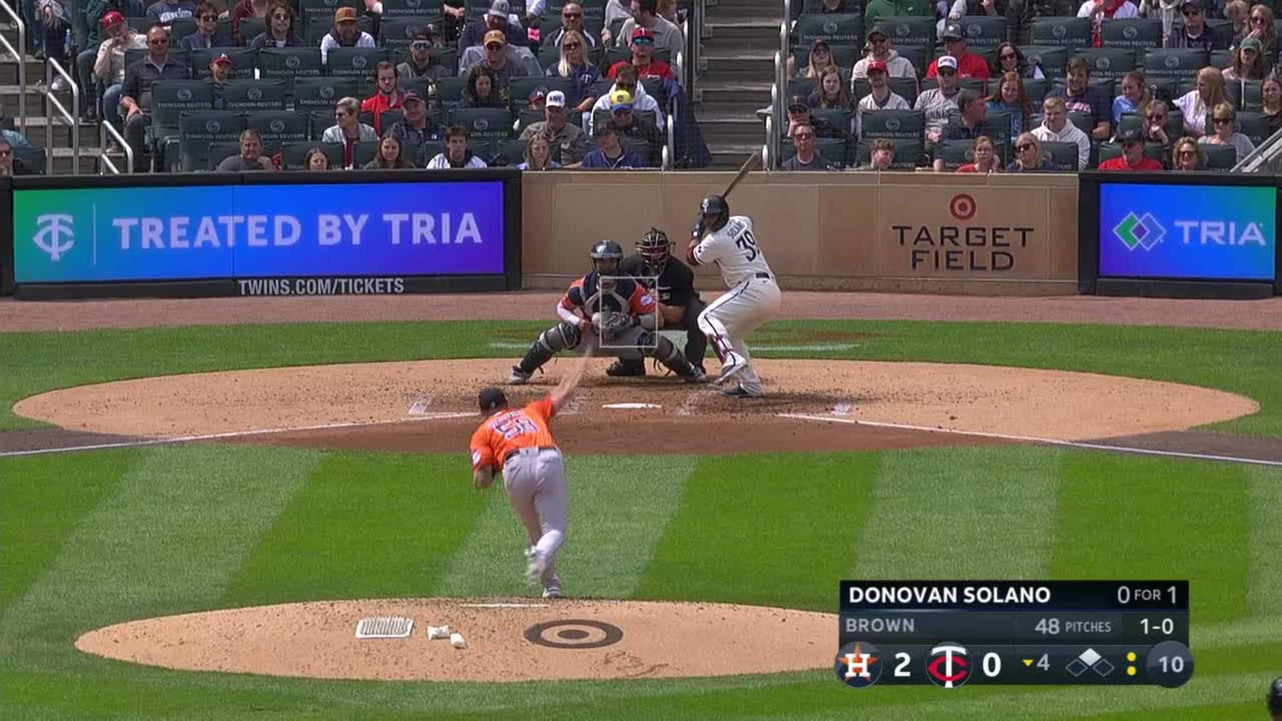 Donovan Solano rips RBI double to right field | 04/09/2023 | Minnesota Twins