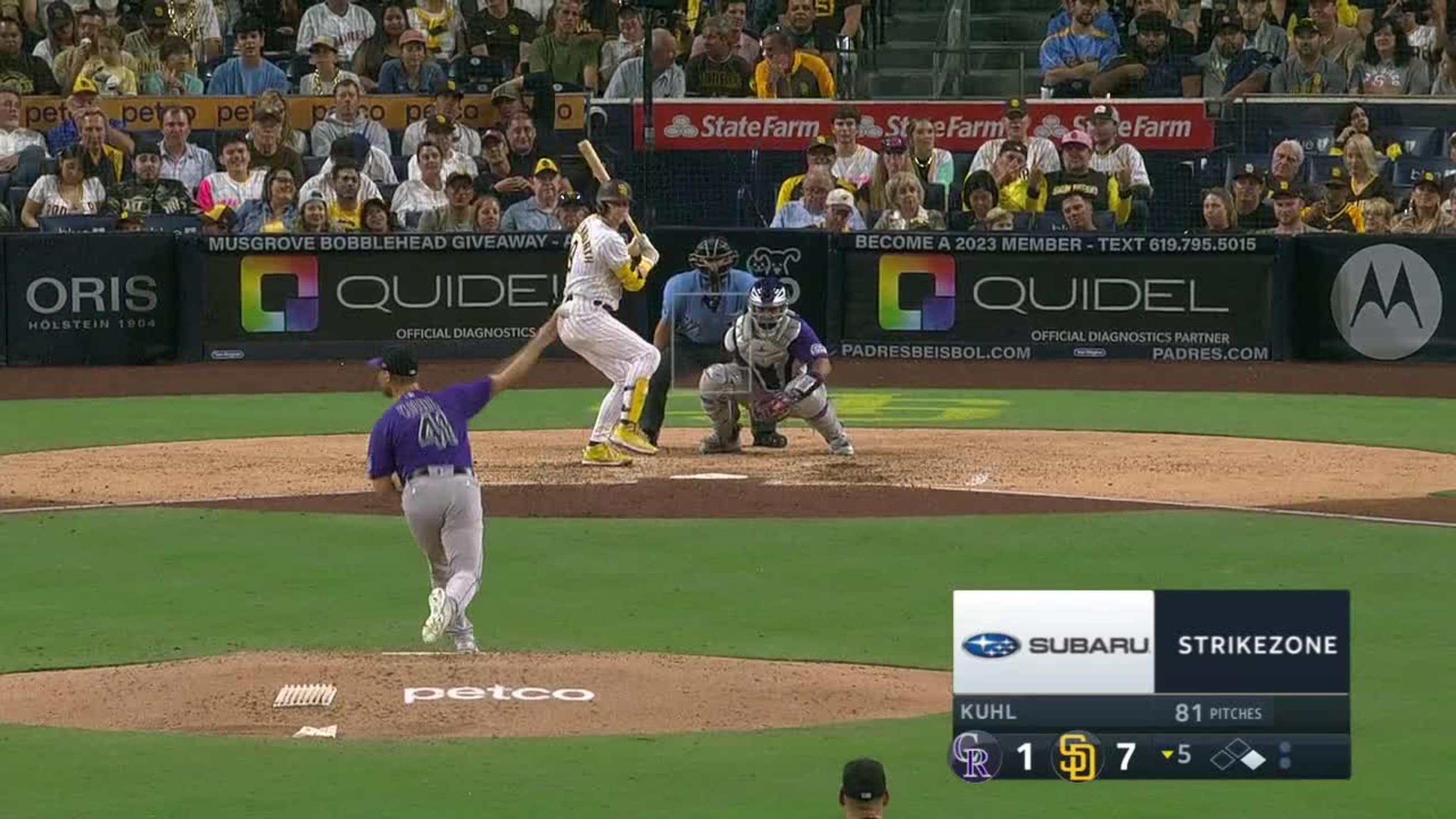 Jeremy Peña hit his first career home run with his parents live on the mic  🥺 @brwalkoff (via @mlb)