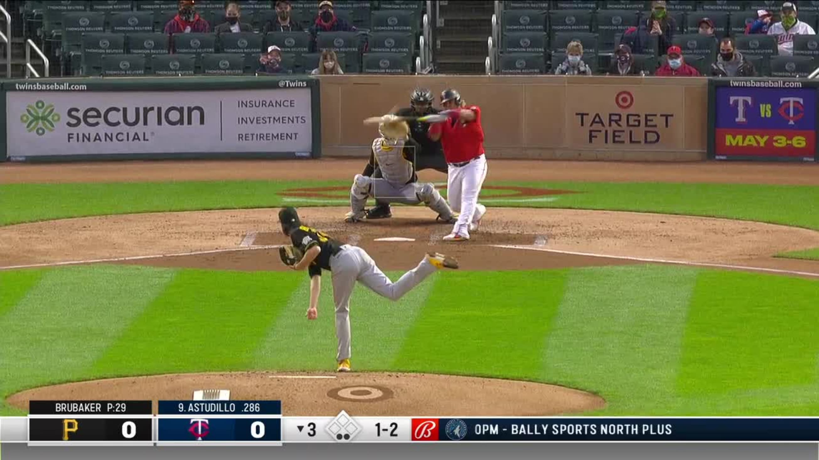 Willians Astudillo 2-run Home Run: 8/10/2021 