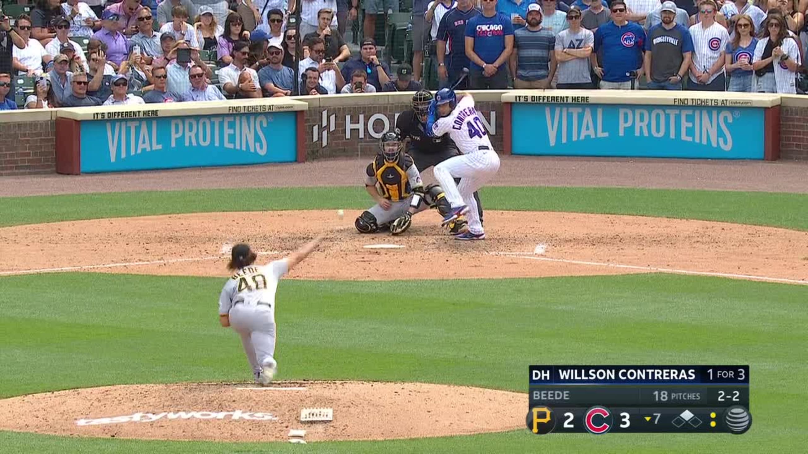 Willson Contreras miraculously stays in game after taking terrifying  fastball to the head (Video)