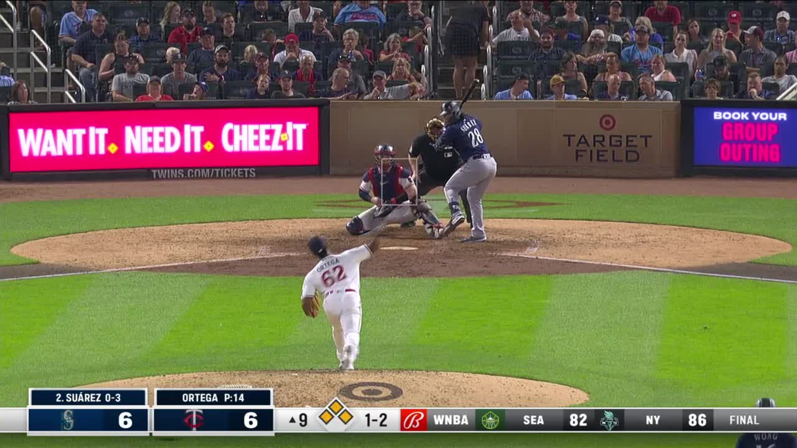 Eugenio Suárez's two-run single, 06/23/2023