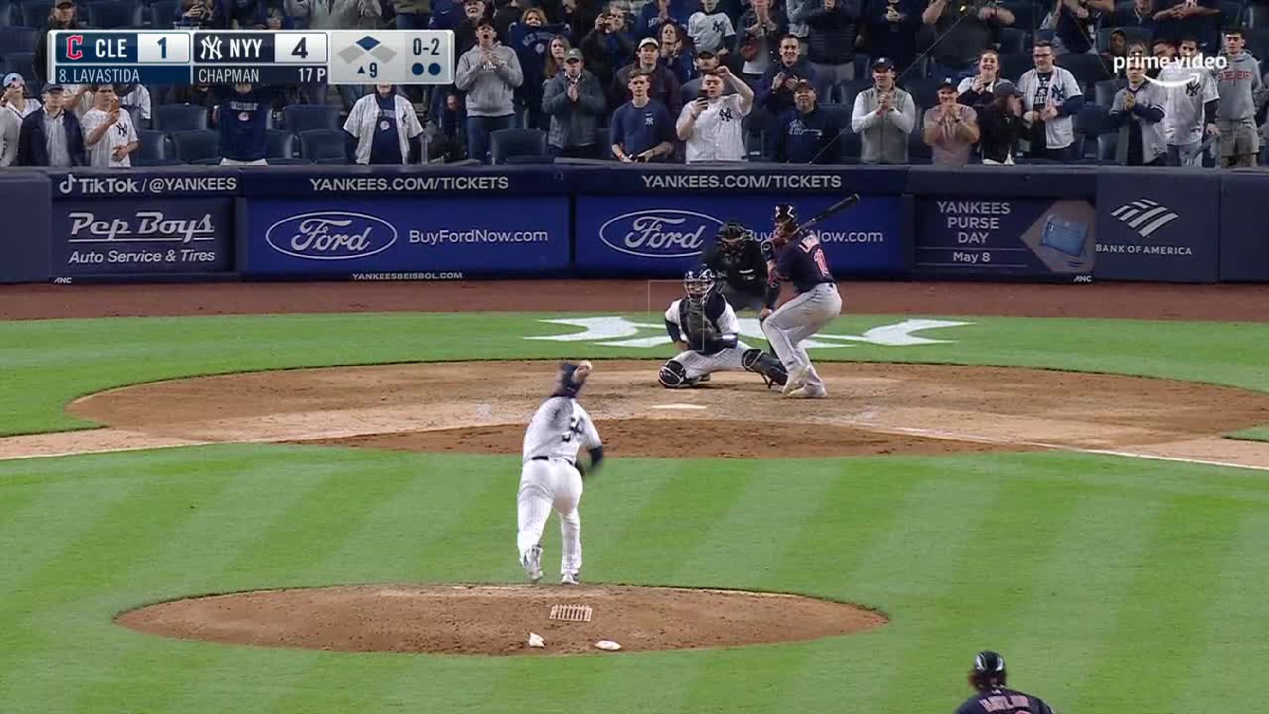 Aroldis Chapman earns the save, 04/22/2021