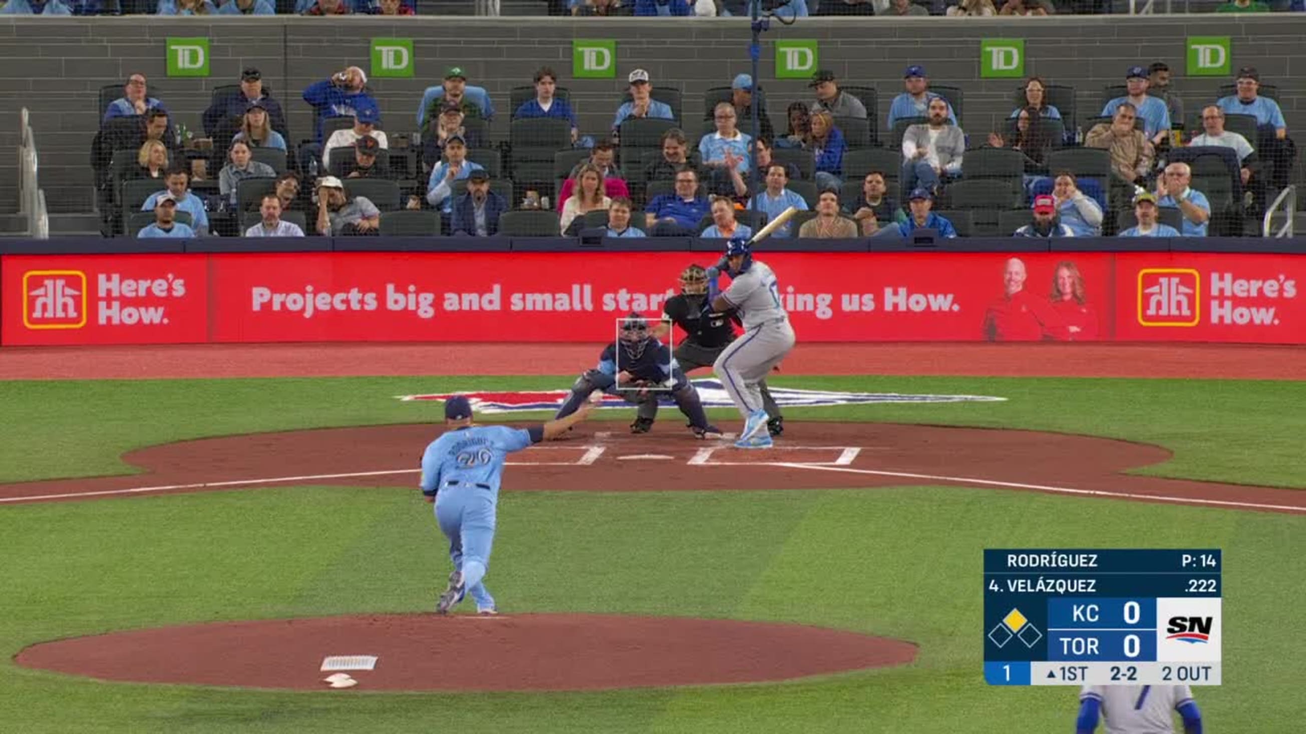 Nelson Velázquez's RBI double | 04/29/2024 | Kansas City Royals