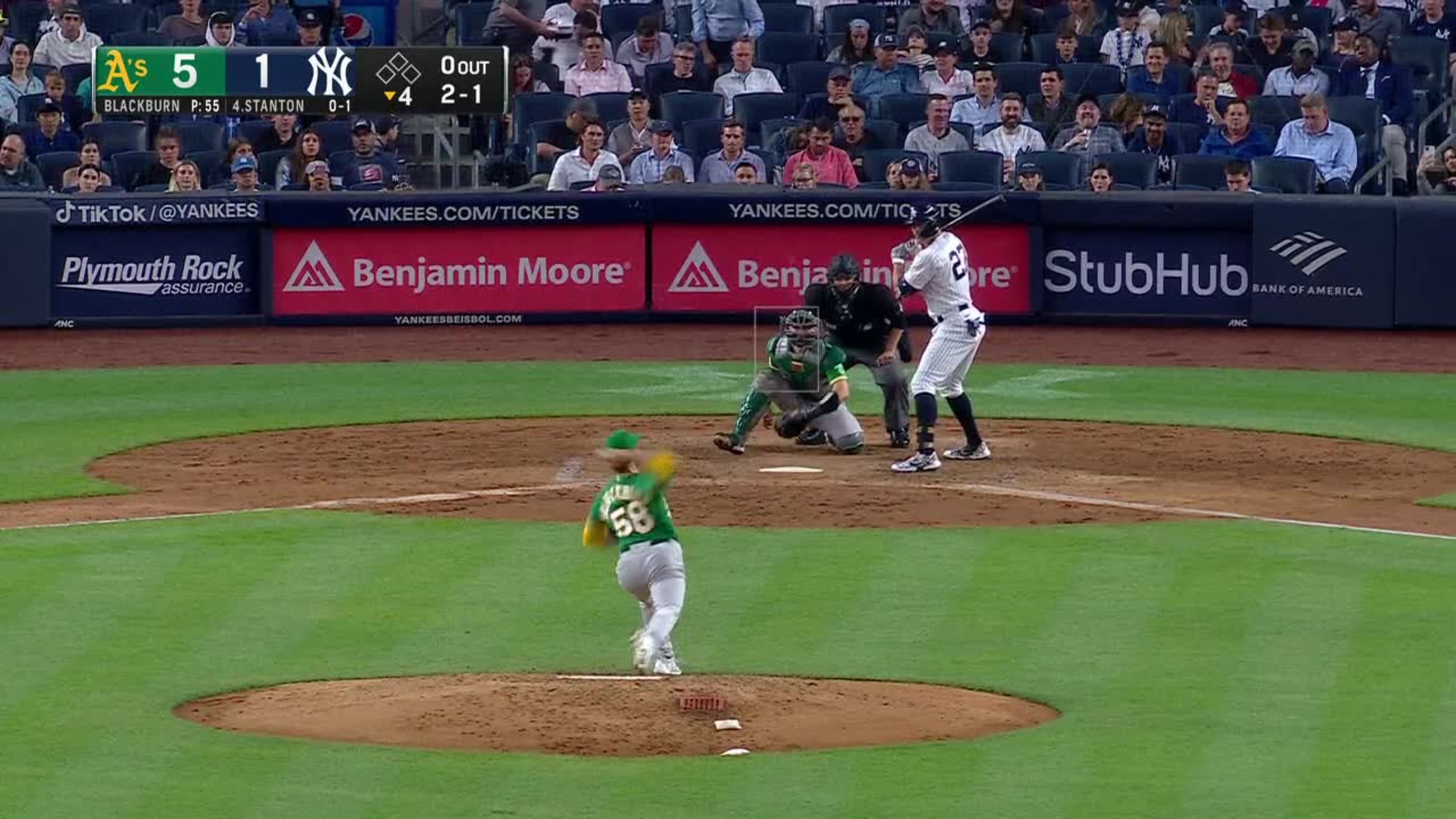 Giancarlo Stanton's solo homer, 06/27/2022