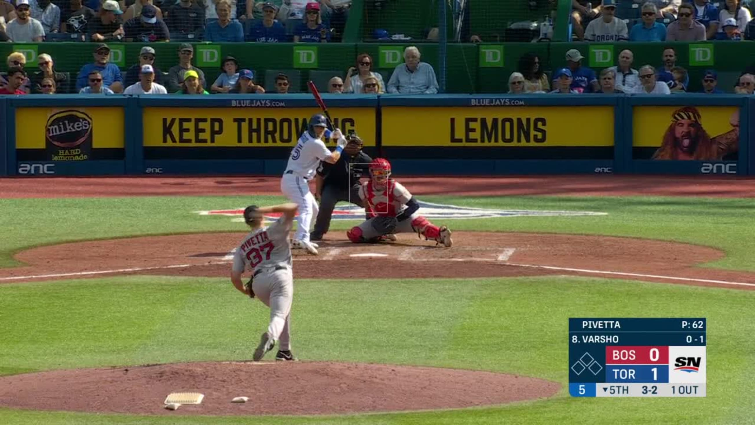 Houston, United States. 18th Apr, 2023. Toronto Blue Jays left fielder Daulton  Varsho (25) bats in the top of the eighth inning during the MLB game  between the Toronto Blue Jays and