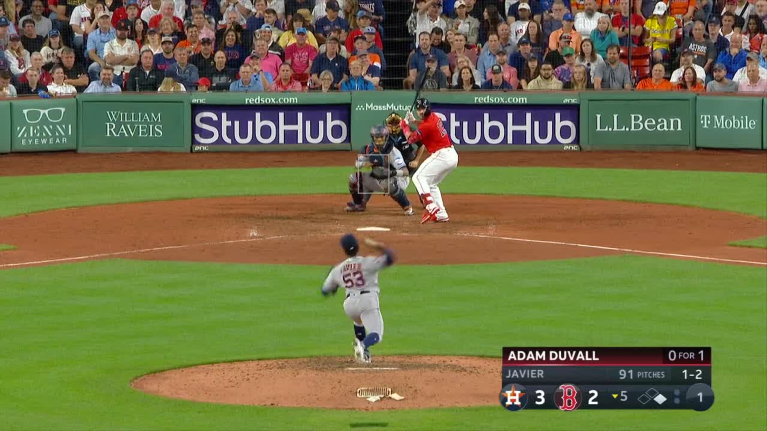 Adam Duvall's two-run homer, 04/28/2022