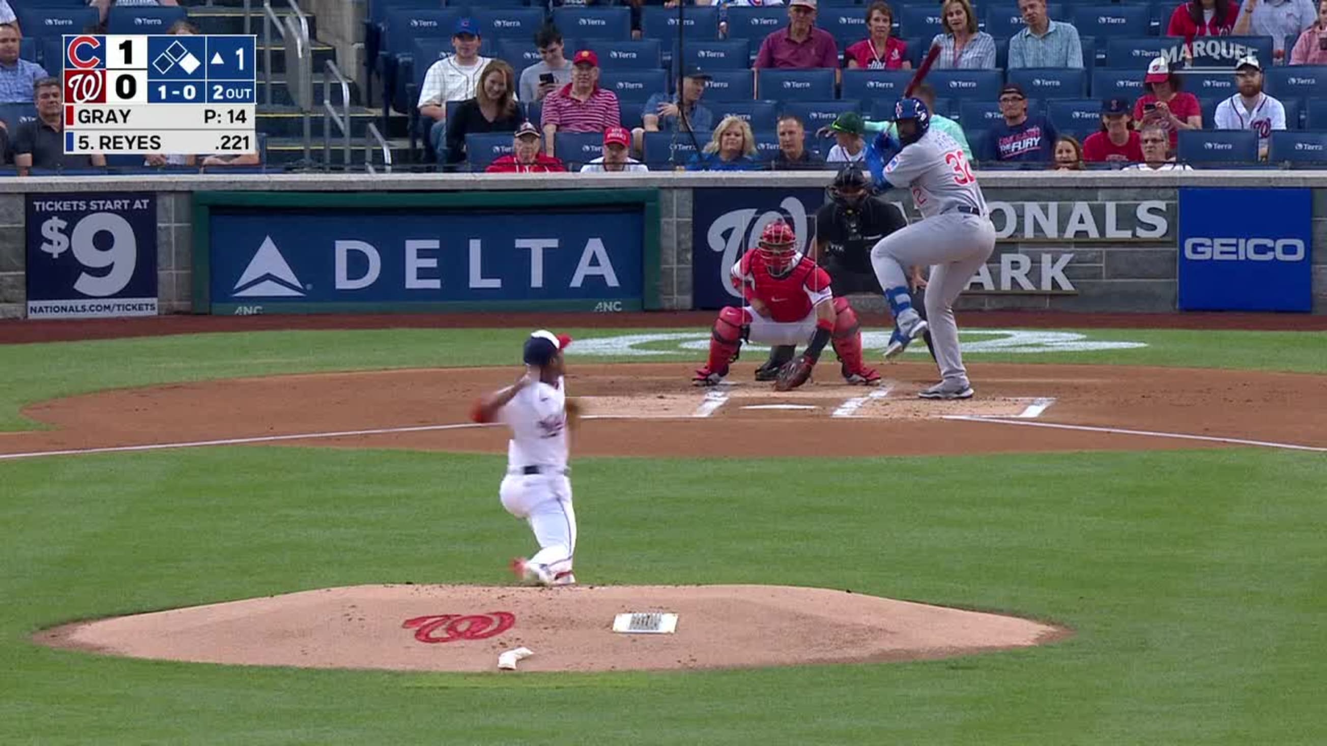 Franmil Reyes destroys Royals' pitching en route to a 5-for-5 night