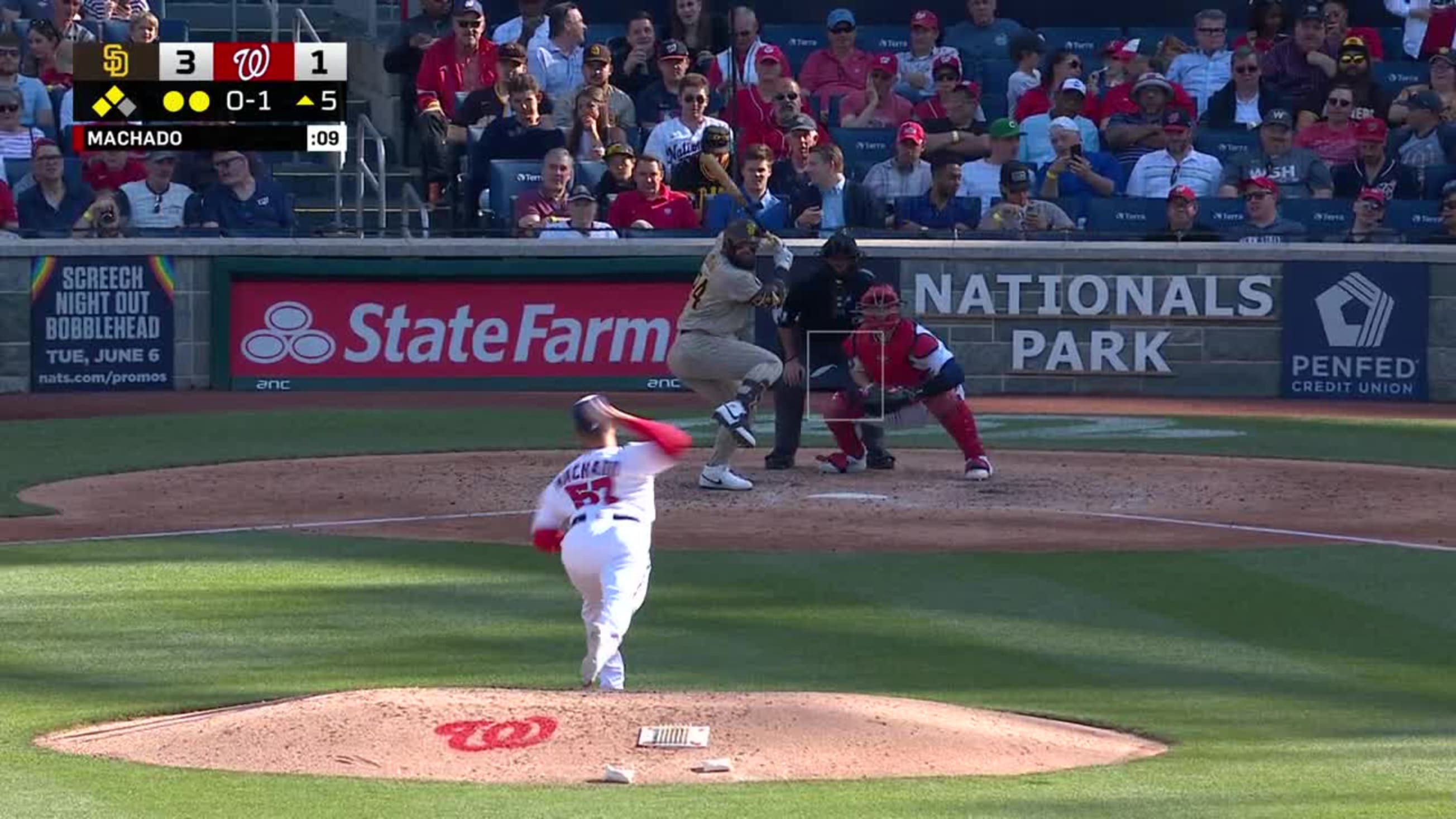 Rougned Odor's RBI double, 04/28/2022