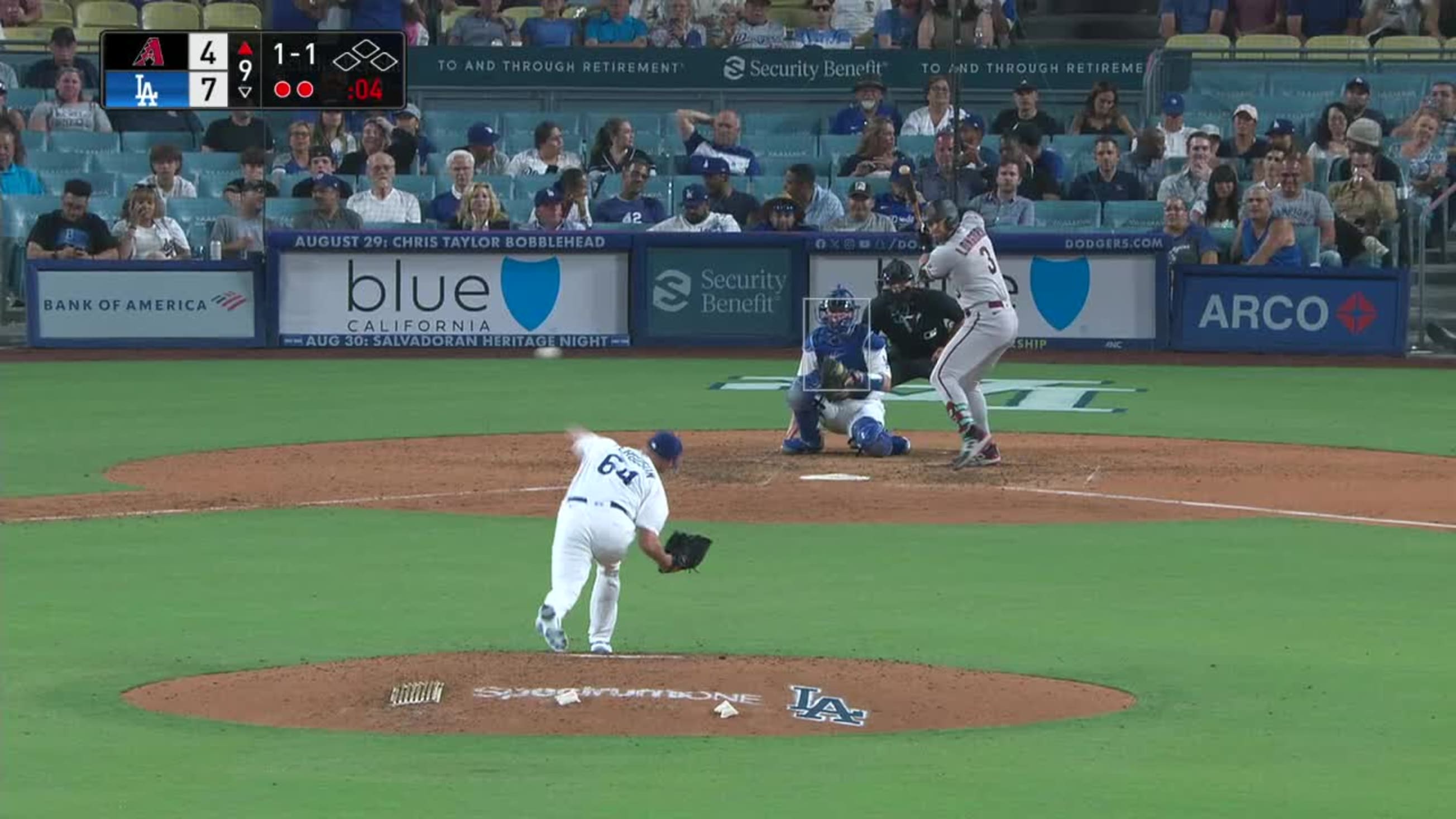 Los Angeles Dodgers Salvadoran Heritage Night Jersey