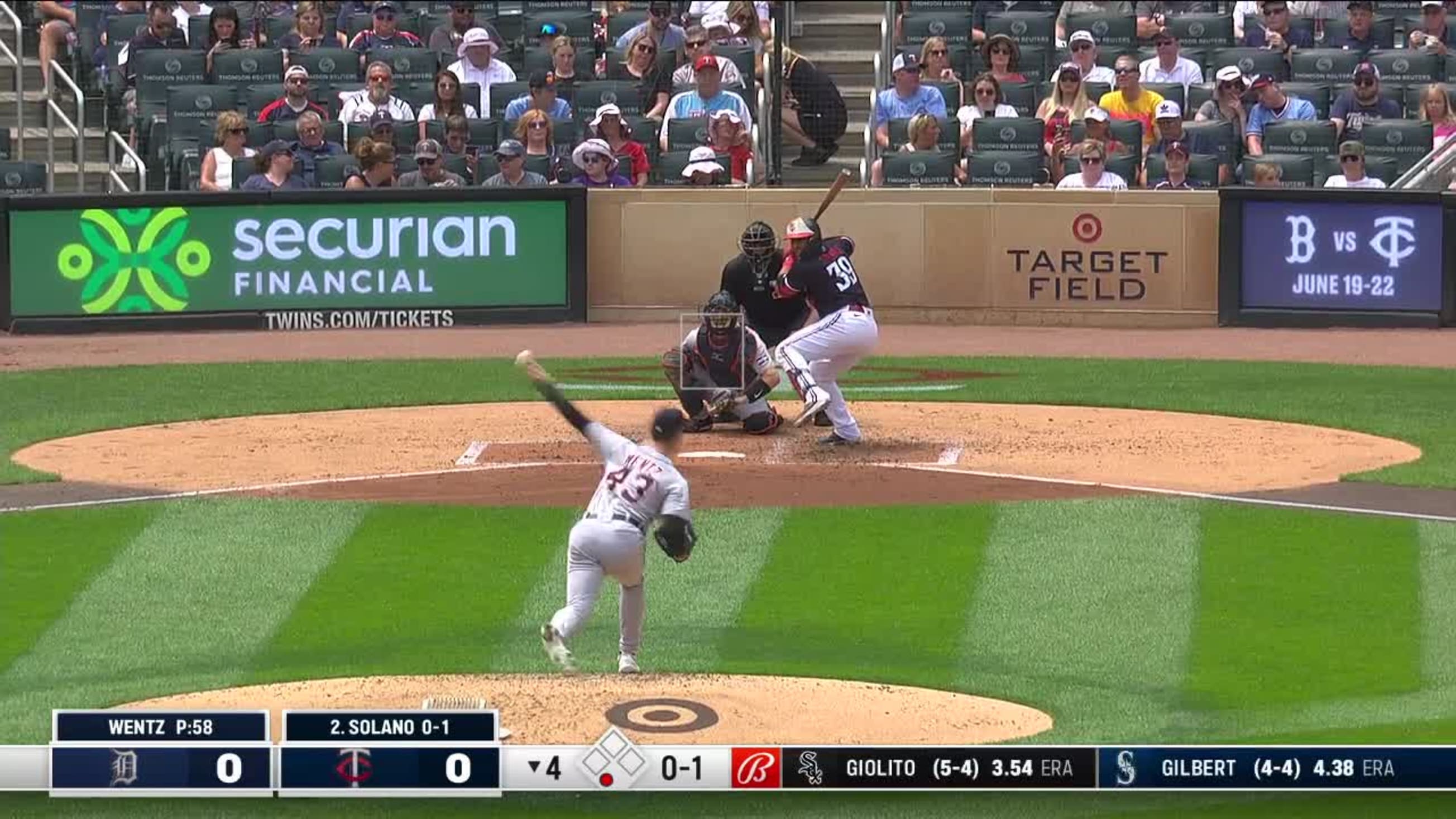 Torkelson dives into the netting to make the out | 06/17/2023 | Detroit  Tigers