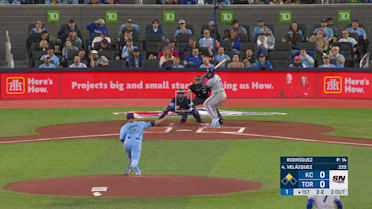 Nelson Velázquez's RBI double | 04/29/2024 | Kansas City Royals