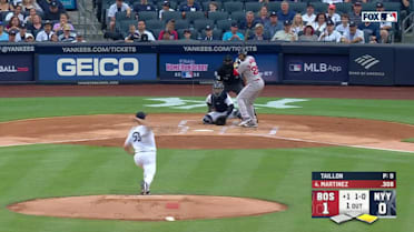 Jameson Taillon Foul to J.D. Martinez | 16/07/2022 | Los Reales de ...