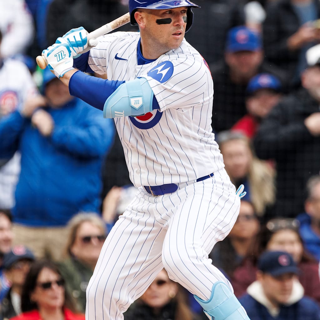 Alex Bregman in Chicago Cubs uniform during the 2026 season