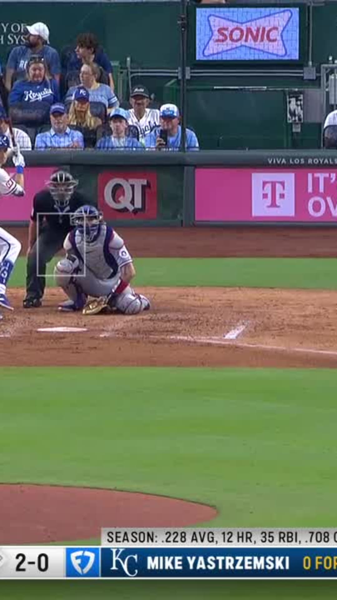 ブレーブスが外野手補強、マイク・ヤストレムスキーと2年契約を結ぶ