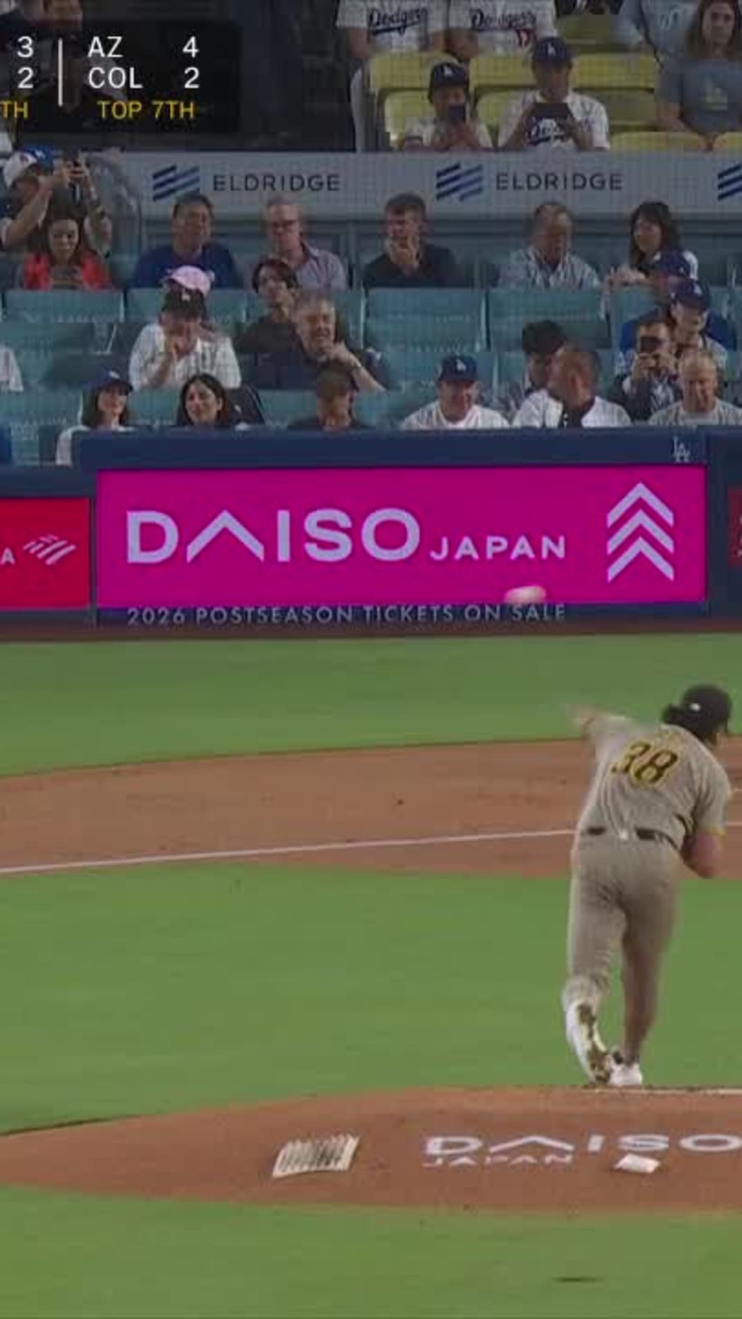 ドジャースのムーキー・ベッツが復活の兆し見せ、パドレス戦での決勝打