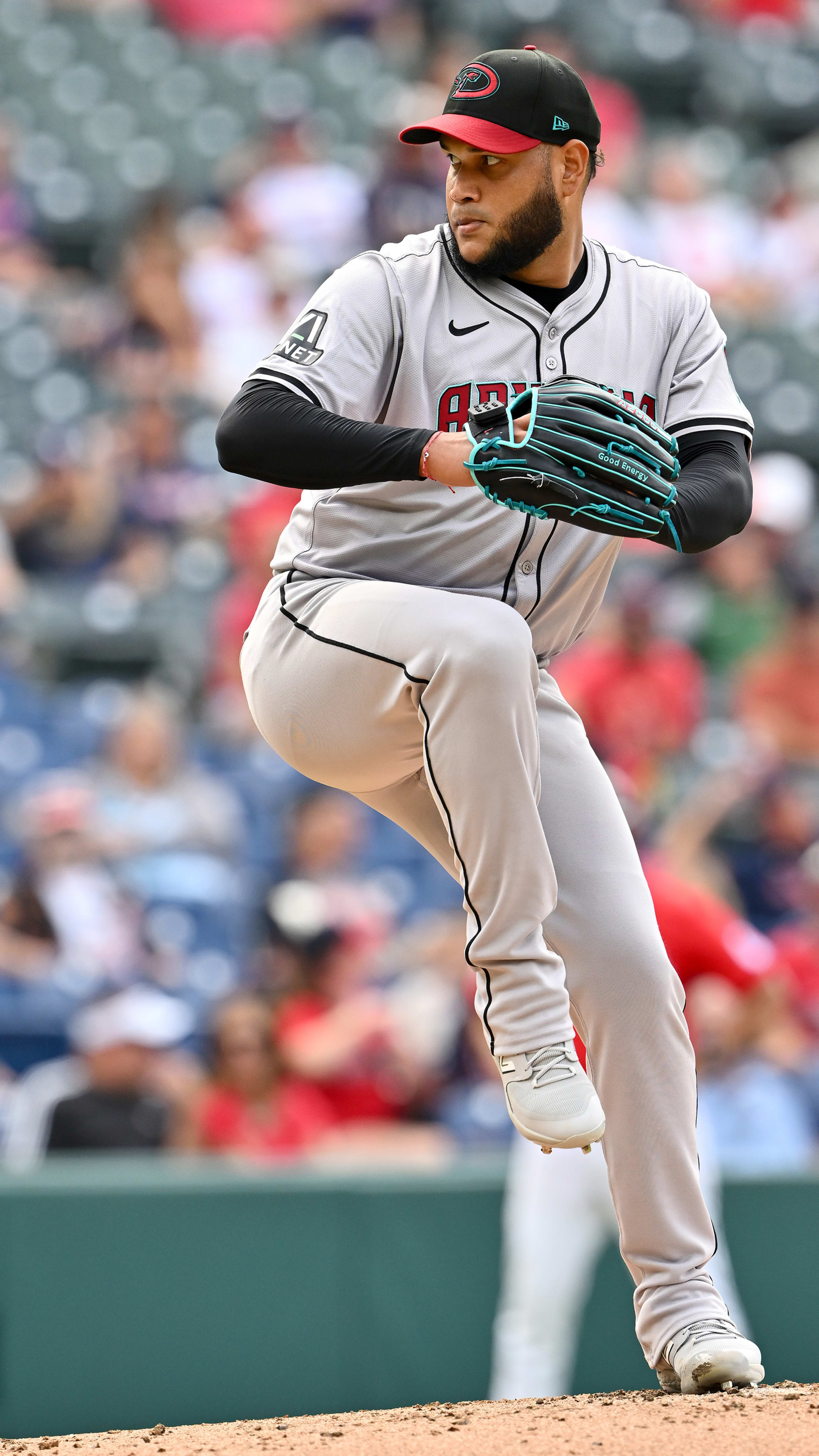Eduardo Rodriguez pulled early with tightness