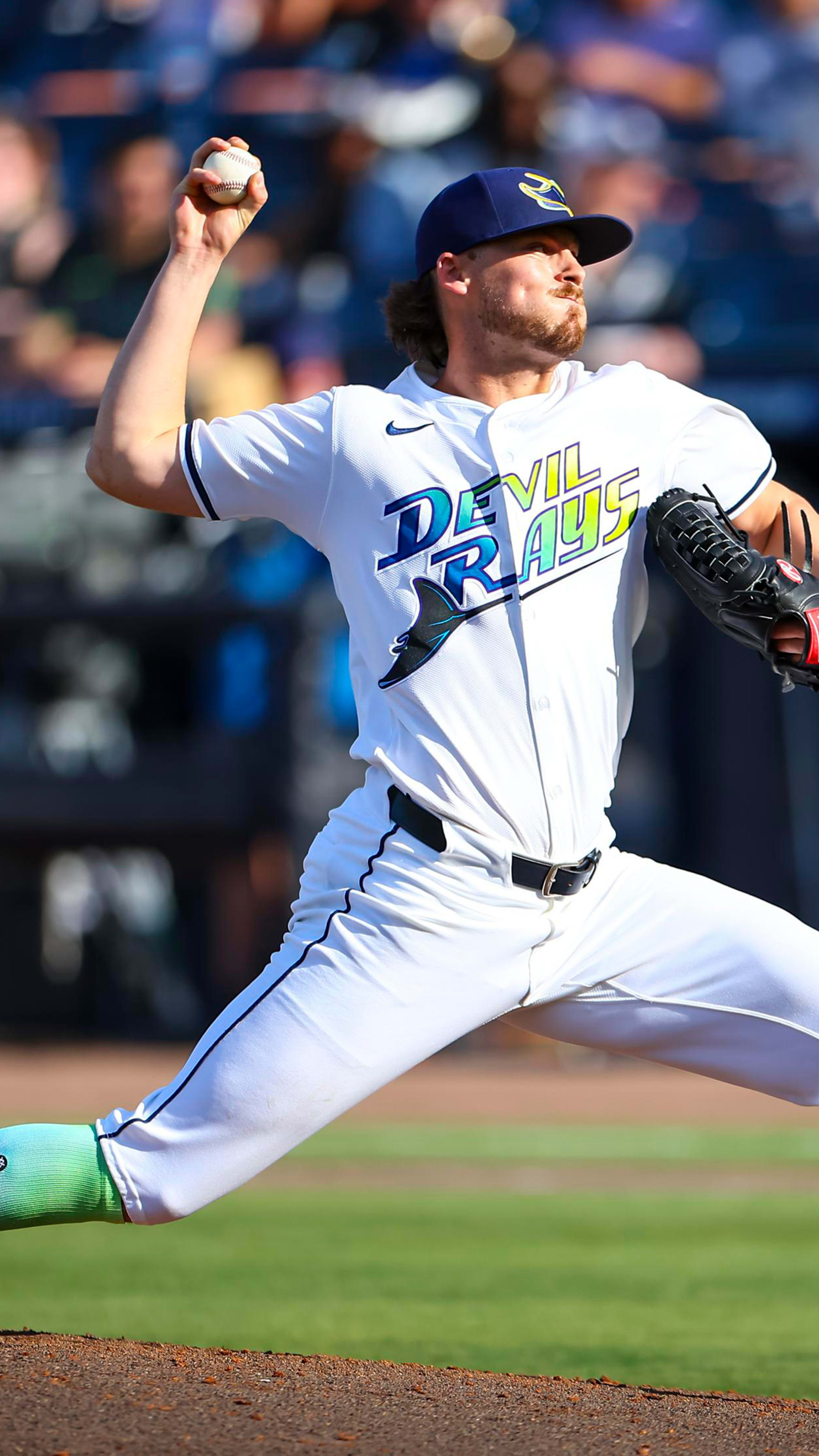 Mason Englert prevails in 17-pitch battle with J.P Crawford