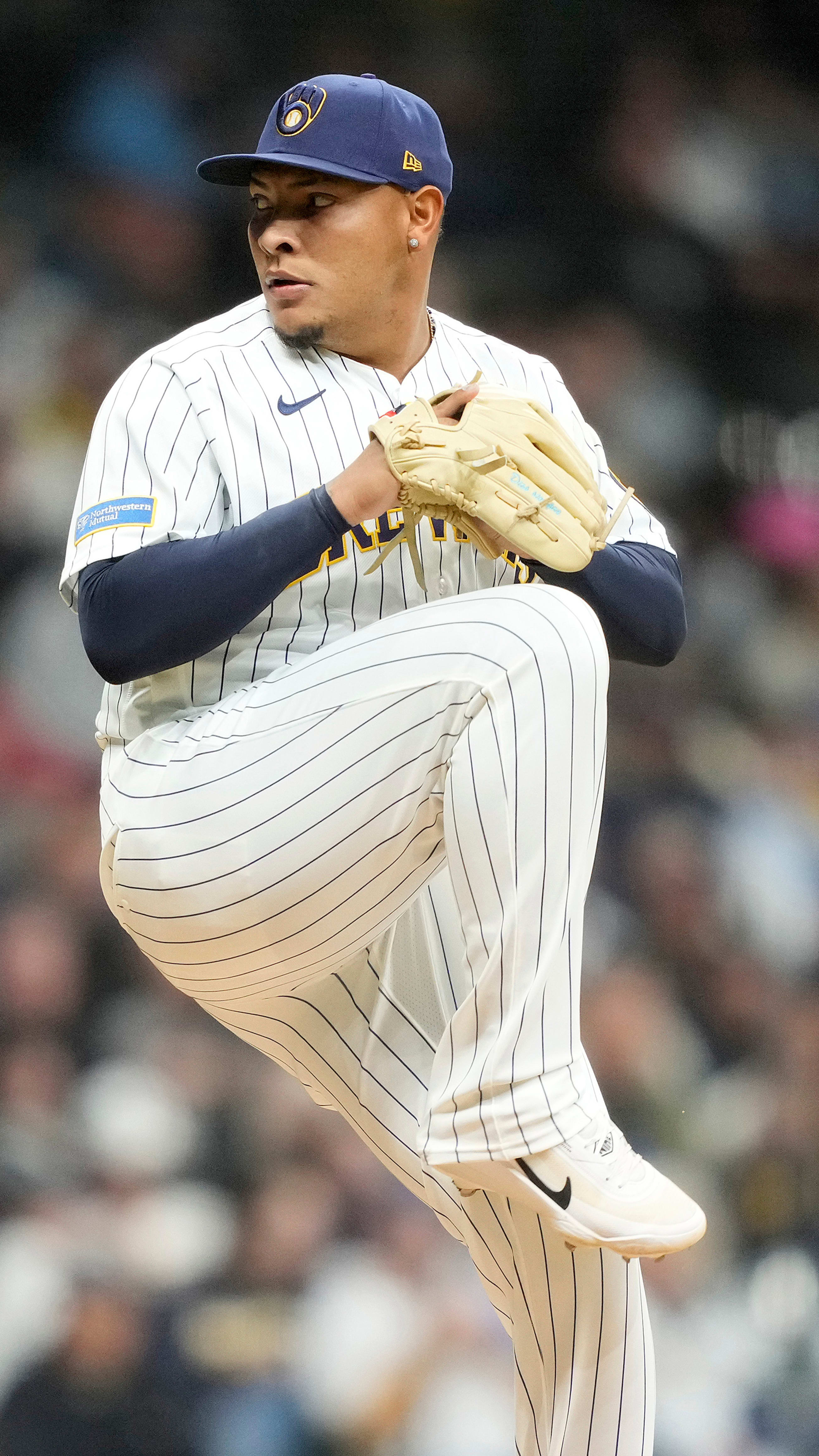 引き渡し決定
【美品】カトージ　ミニベビーベッド ブルワーズがブルペン補強、2選手とのトレードで左腕アンヘル・セルパ