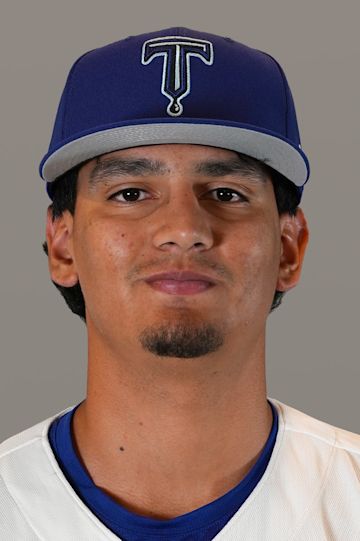 Photo headshot of Christian Zazueta