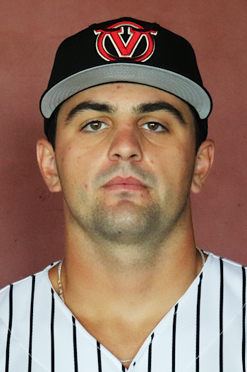 Photo headshot of Ryder Helfrick