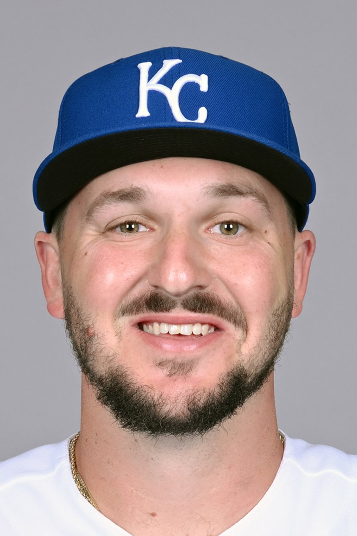 Vinnie Pasquantino official MLB portrait