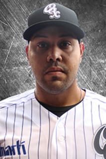 Adalberto Flores