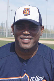 Amauri Sanit