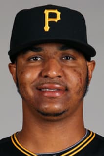 Stolmy Pimentel