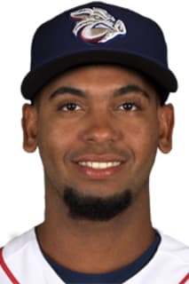 Seranthony Domínguez