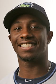Tra Holmes