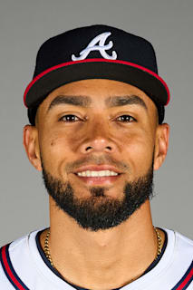 Robert Suarez