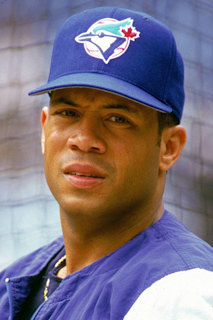 roberto alomar education