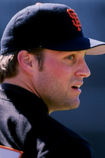 San Francisco Giants pitcher Shawn Estes delivers a pitch in the