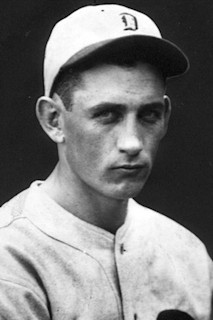 Original portrait photograph by National Studios, Charlie Gehringer, from  the Baseball and Football set (R311), issued by the National Chicle  Company to promote Diamond Stars Gum