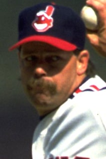Former Indians All-Star reliever Doug Jones dead at 64