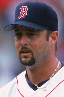 Red Sox knuckleballer Tim Wakefield watched his daughter Brian run