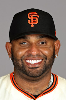 Así entrena Pablo Sandoval en busca de una nueva firma en su carrera