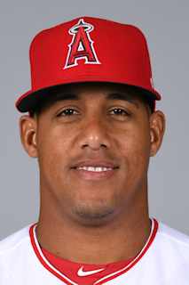 Yunel Escobar Stats, Fantasy & News