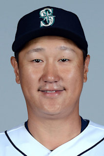 Dae-Ho Lee became 2016 Mariners' cult hero