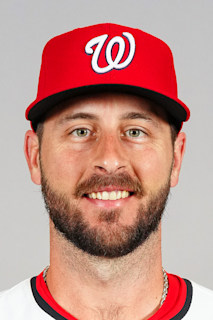 Newest Giant, Paul DeJong, saves day vs. Phillies after Doval BS