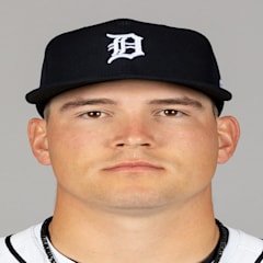 Tyler Holton headshot