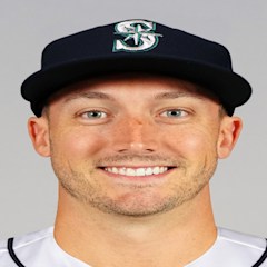 Andrew Knizner headshot