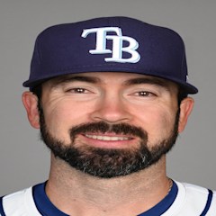 Jesse Scholtens headshot